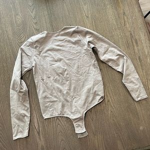 NWOT Skims Essential Crew Neck Long Sleeve Bodysuit - Size L/XL